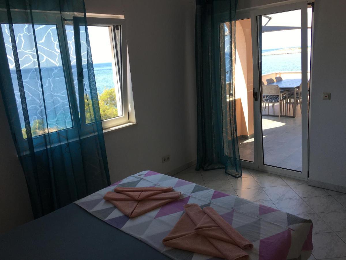 Direkt Am Meer-Apartments Puntaplanka Rogoznica  Extérieur photo