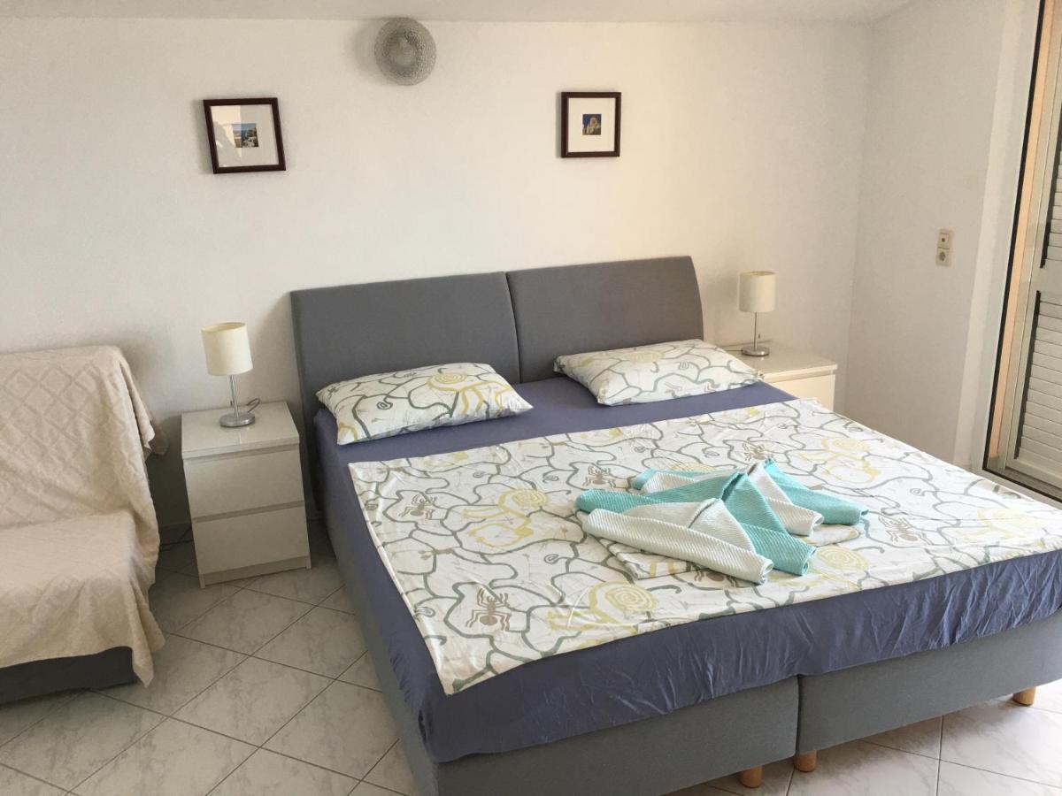 Direkt Am Meer-Apartments Puntaplanka Rogoznica  Extérieur photo