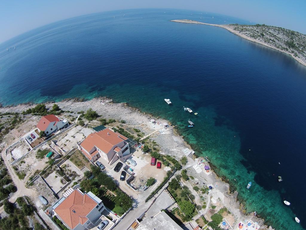 Direkt Am Meer-Apartments Puntaplanka Rogoznica  Extérieur photo