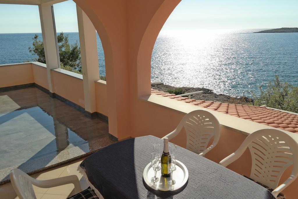 Direkt Am Meer-Apartments Puntaplanka Rogoznica  Extérieur photo