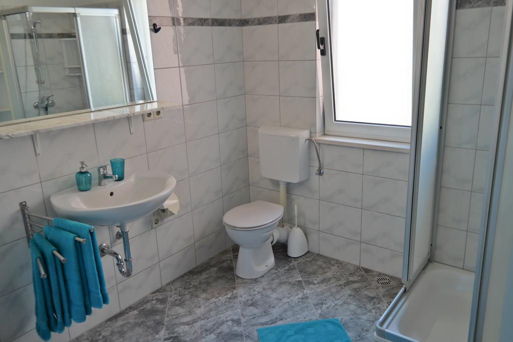 Direkt Am Meer-Apartments Puntaplanka Rogoznica  Extérieur photo