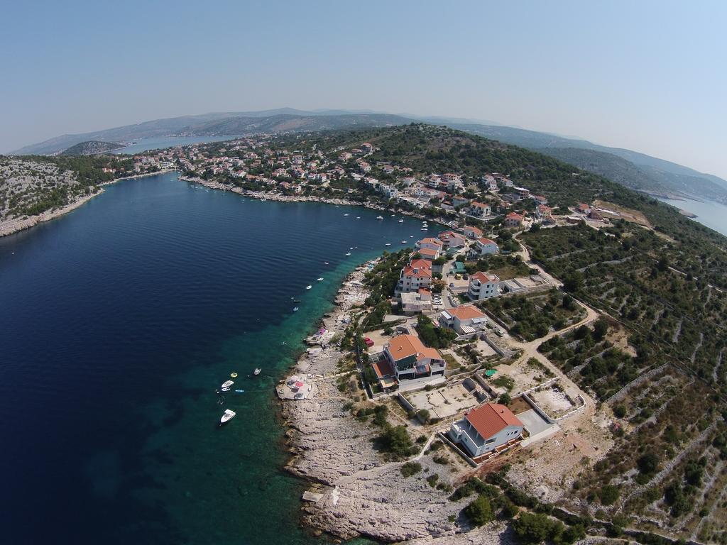 Direkt Am Meer-Apartments Puntaplanka Rogoznica  Extérieur photo