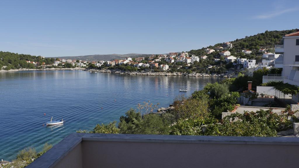 Direkt Am Meer-Apartments Puntaplanka Rogoznica  Extérieur photo